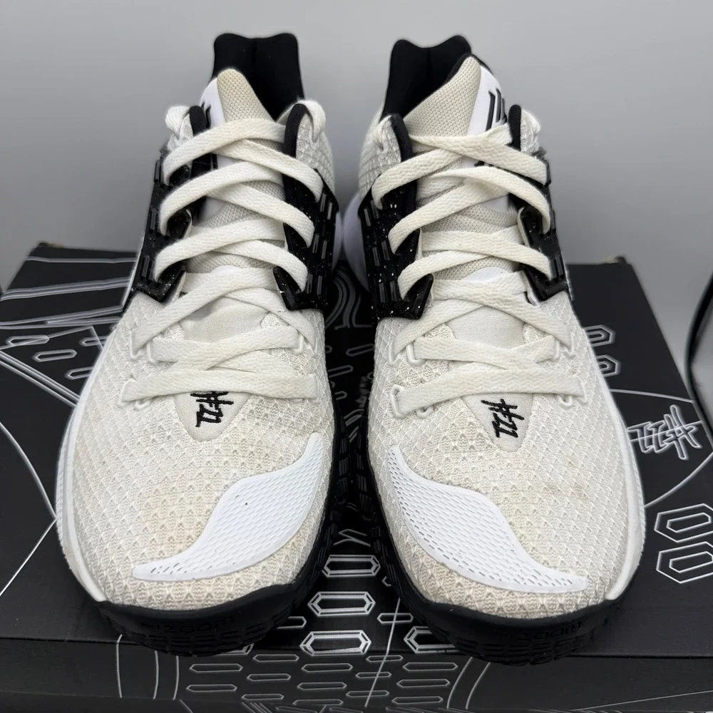 Nike Kyrie Low 2 TB Promo Mens Size 9.5 White Black Basketball Shoes CN9827-108